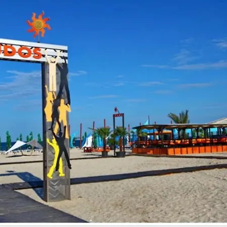 Gota Place Between And Sea 公寓 马马亚