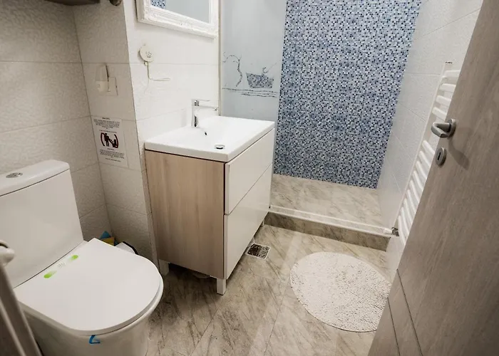 Gota Place Between And Sea 公寓