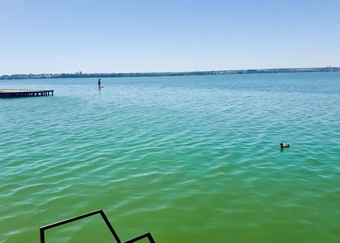 Gota Place Between And Sea 公寓 *